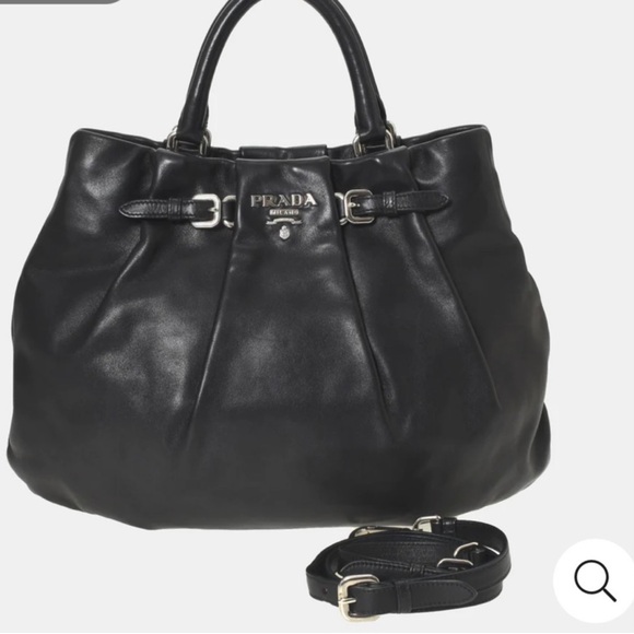 Prada Saffiano Black leather bag : Authentic with COA and dust bag - Picture 1 of 6